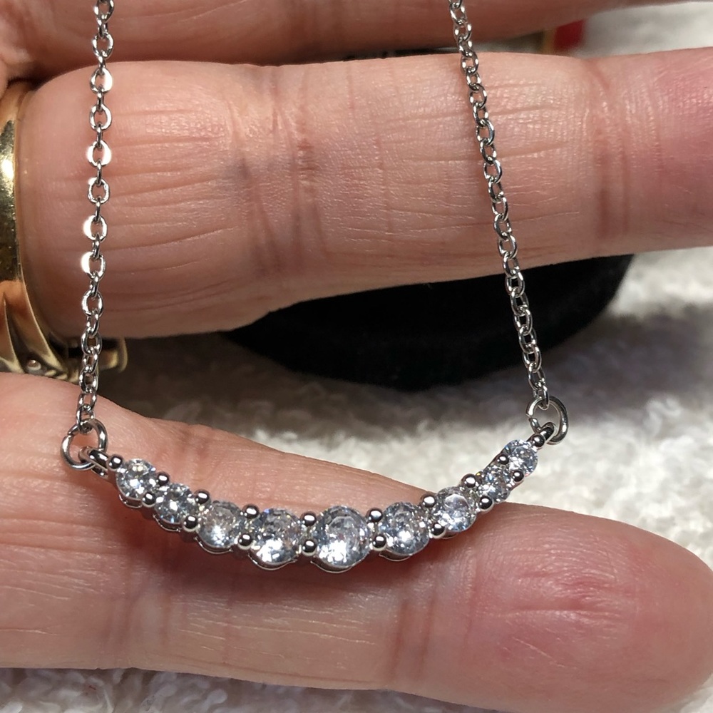 Pretty silver and rhinestone bar necklace